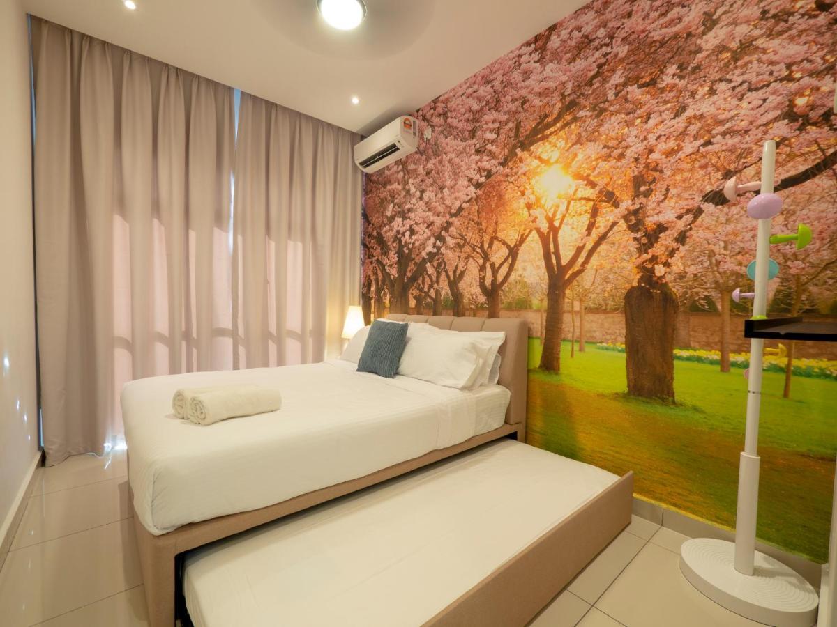 Seaview Condo Near Rf Mall, Food Court & Free Netflix Johor Bahru Exterior foto